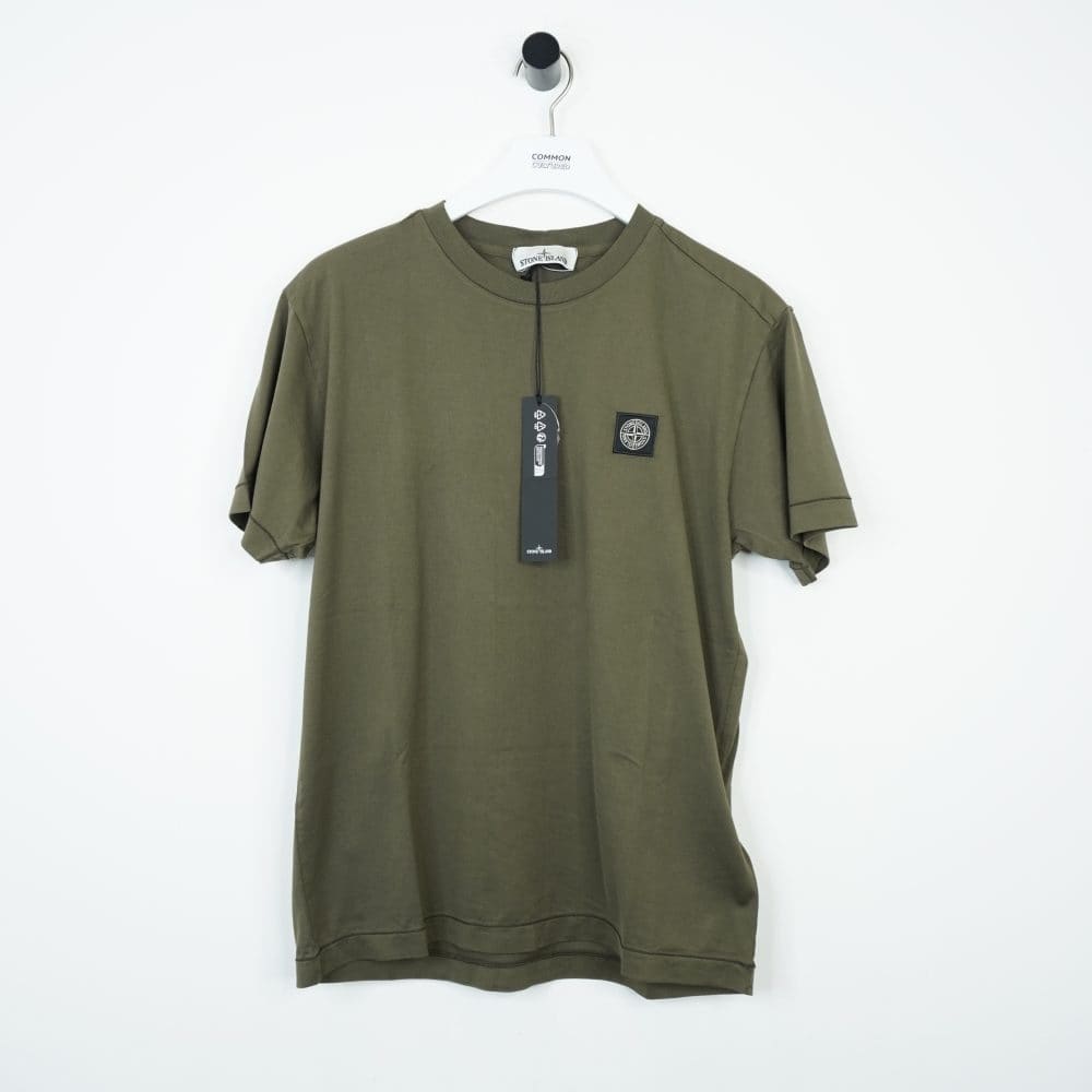【STONE 】Men's logo short-sleeved T shirt ★KHAKI Stone Island Men's T-Shirt Brown K1S152100025S0050-V009A